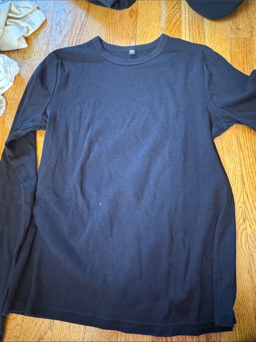Uniqlo Black Long-Sleeve Crewneck Top